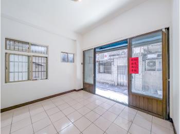 員山路機能孝親一樓