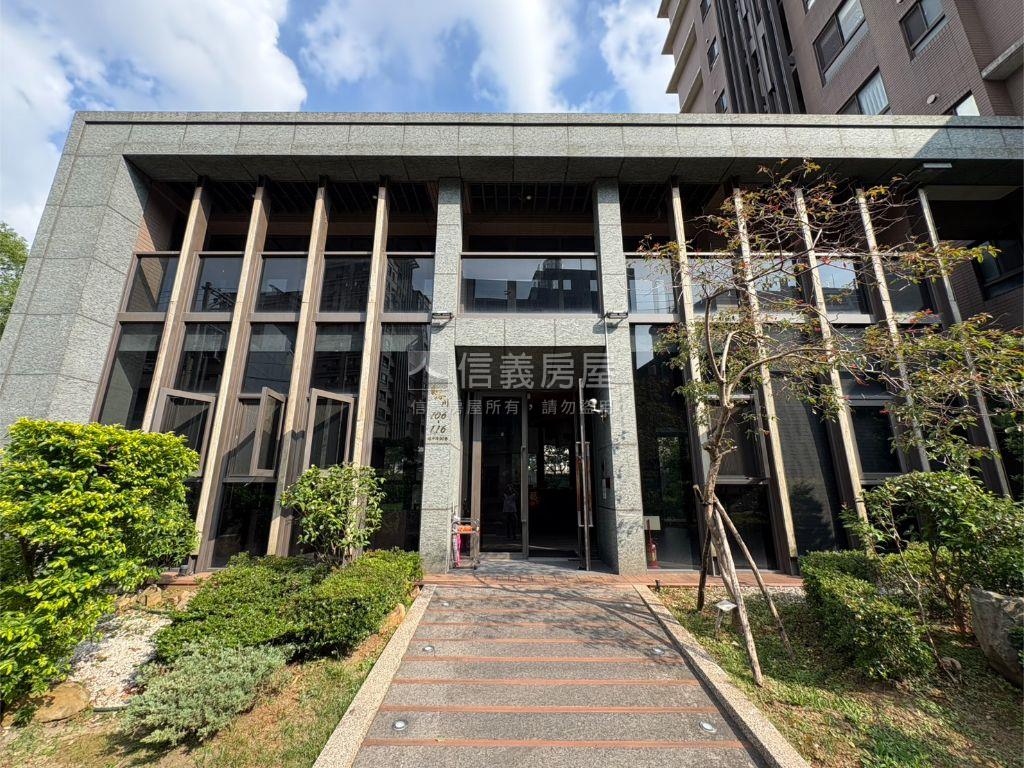 興聚沐川高樓景觀美宅房屋室內格局與周邊環境