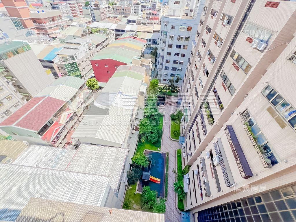【國泰】大三房平面車位房屋室內格局與周邊環境