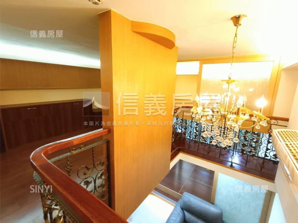 南加州Ｂ棟有河景房屋室內格局與周邊環境