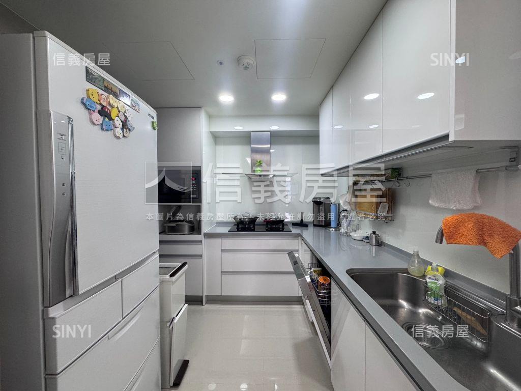 國美Ａ１｜傳世・絕景房屋室內格局與周邊環境