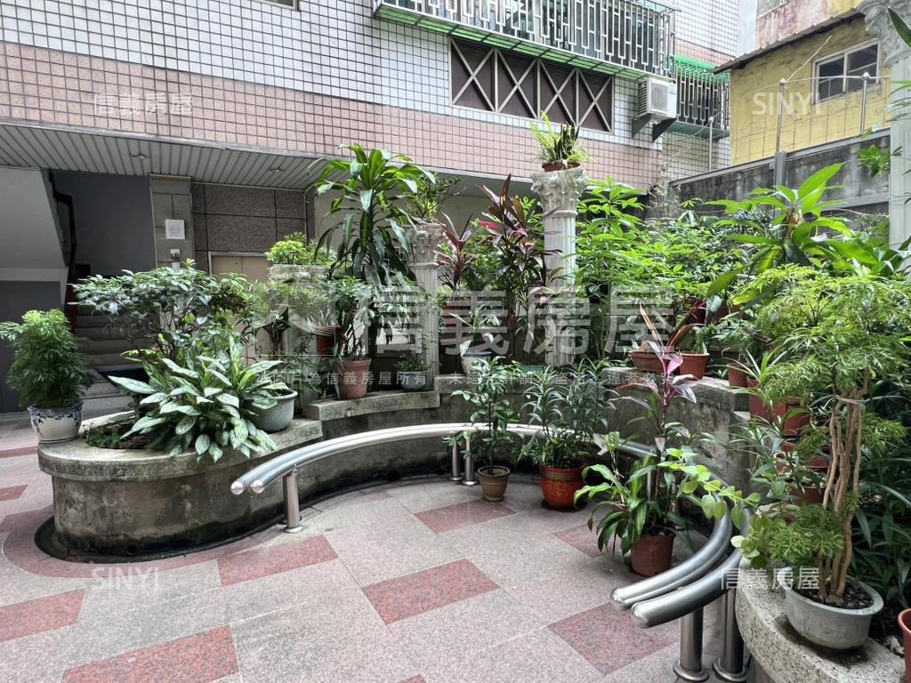 西區貴和街狀元紅視野戶房屋室內格局與周邊環境