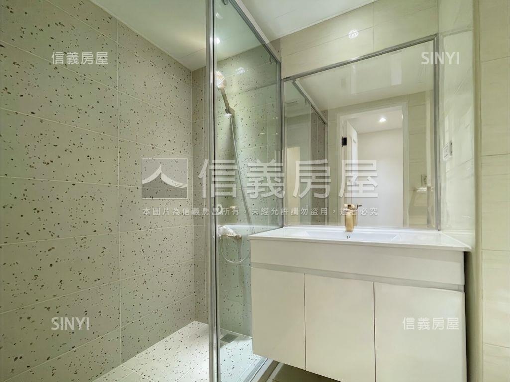 荷雅精緻生活兩房房屋室內格局與周邊環境