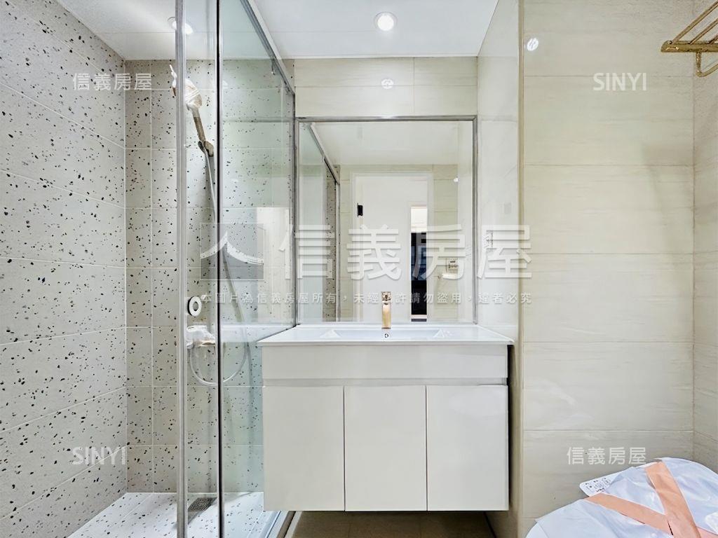 荷雅精緻生活兩房房屋室內格局與周邊環境