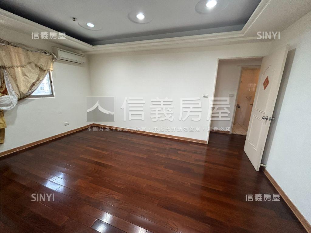 中央新村高樓河岸美景房屋室內格局與周邊環境