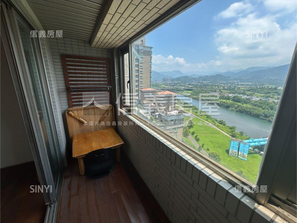 中央新村高樓河岸美景房屋室內格局與周邊環境