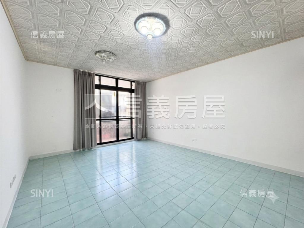 近中山商圈✦邊間透天房屋室內格局與周邊環境