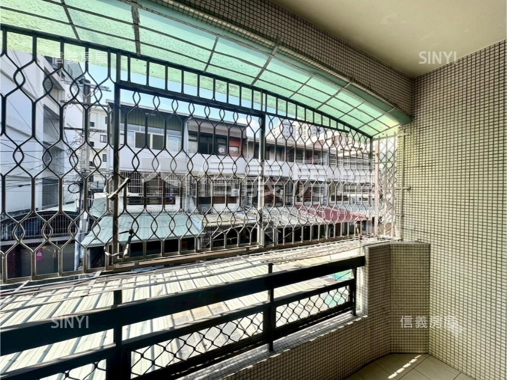 近中山商圈✦邊間透天房屋室內格局與周邊環境