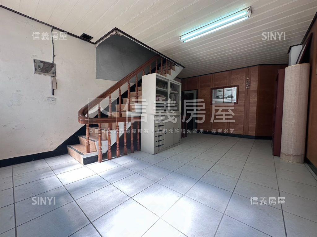 低總價大空間三樓加蓋美宅房屋室內格局與周邊環境