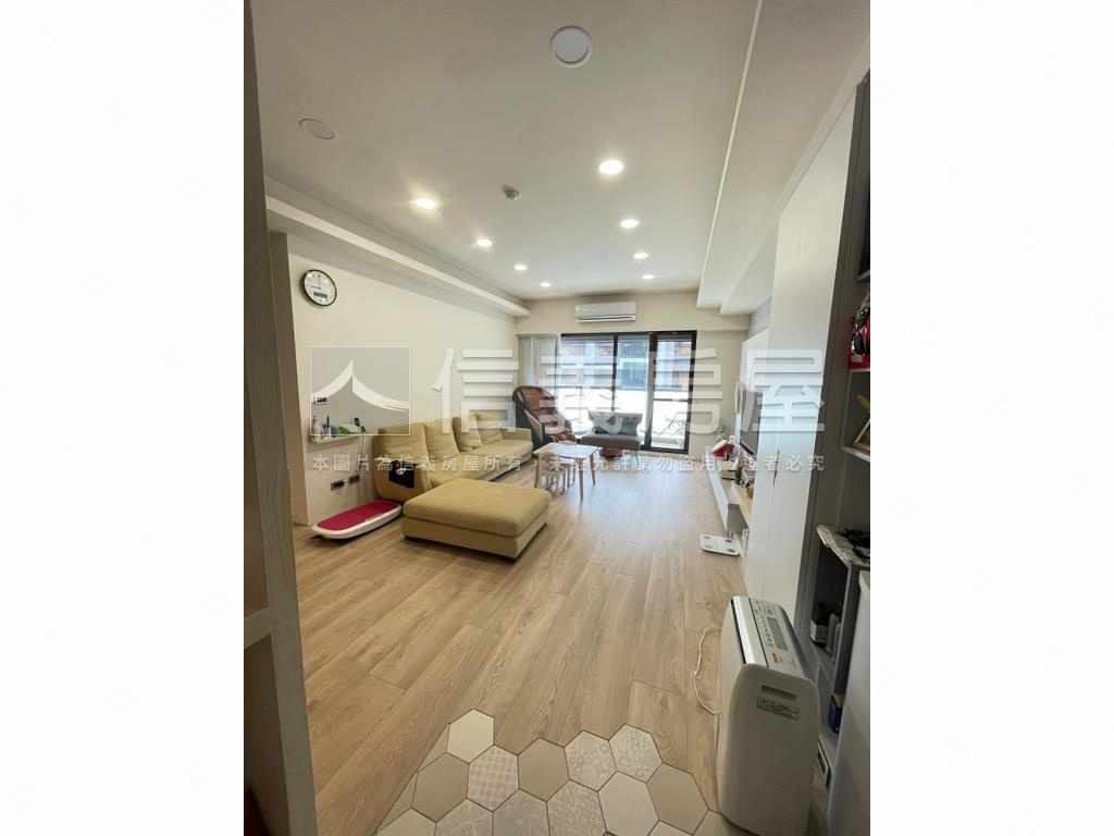 一號公館四房雙車位房屋室內格局與周邊環境