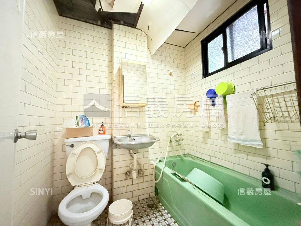 北平商圈邊間大空間透天房屋室內格局與周邊環境