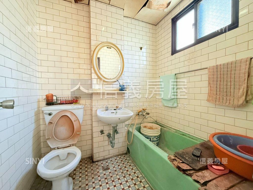 北平商圈邊間大空間透天房屋室內格局與周邊環境