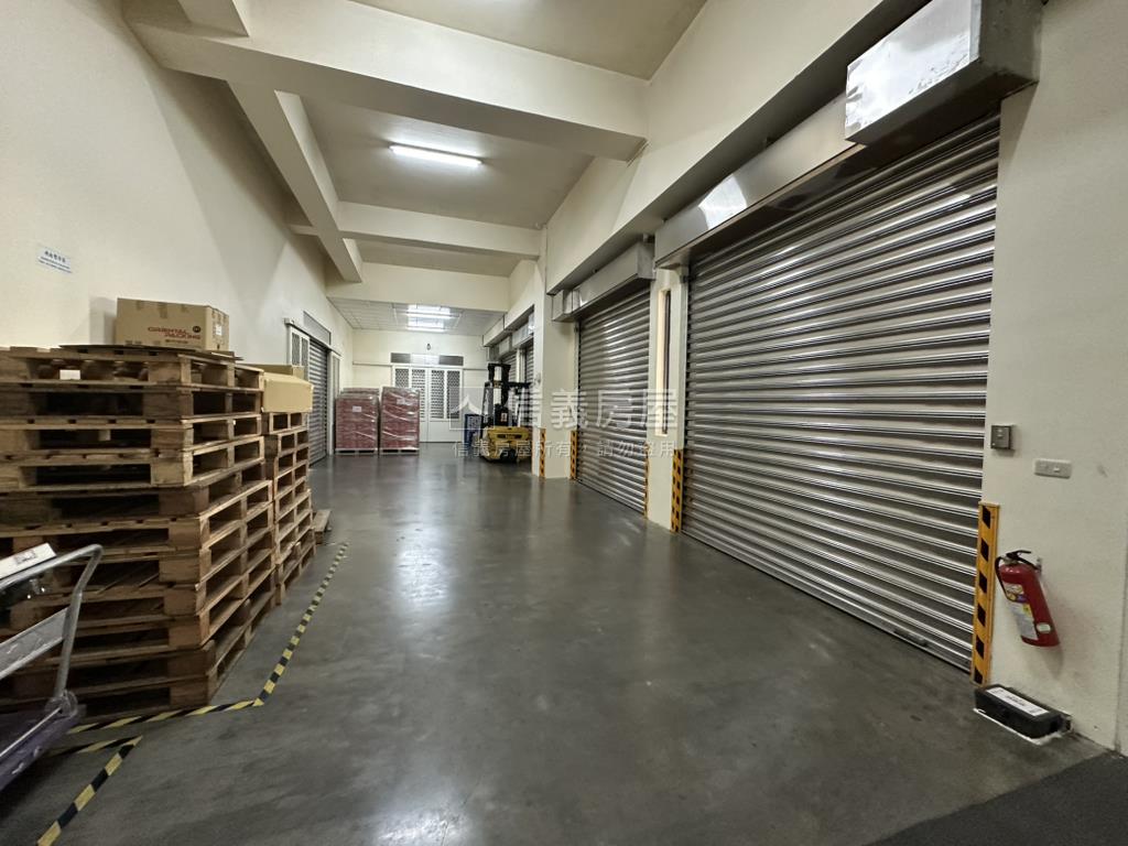 ＡＩ科技食品業ＲＣ廠房房屋室內格局與周邊環境