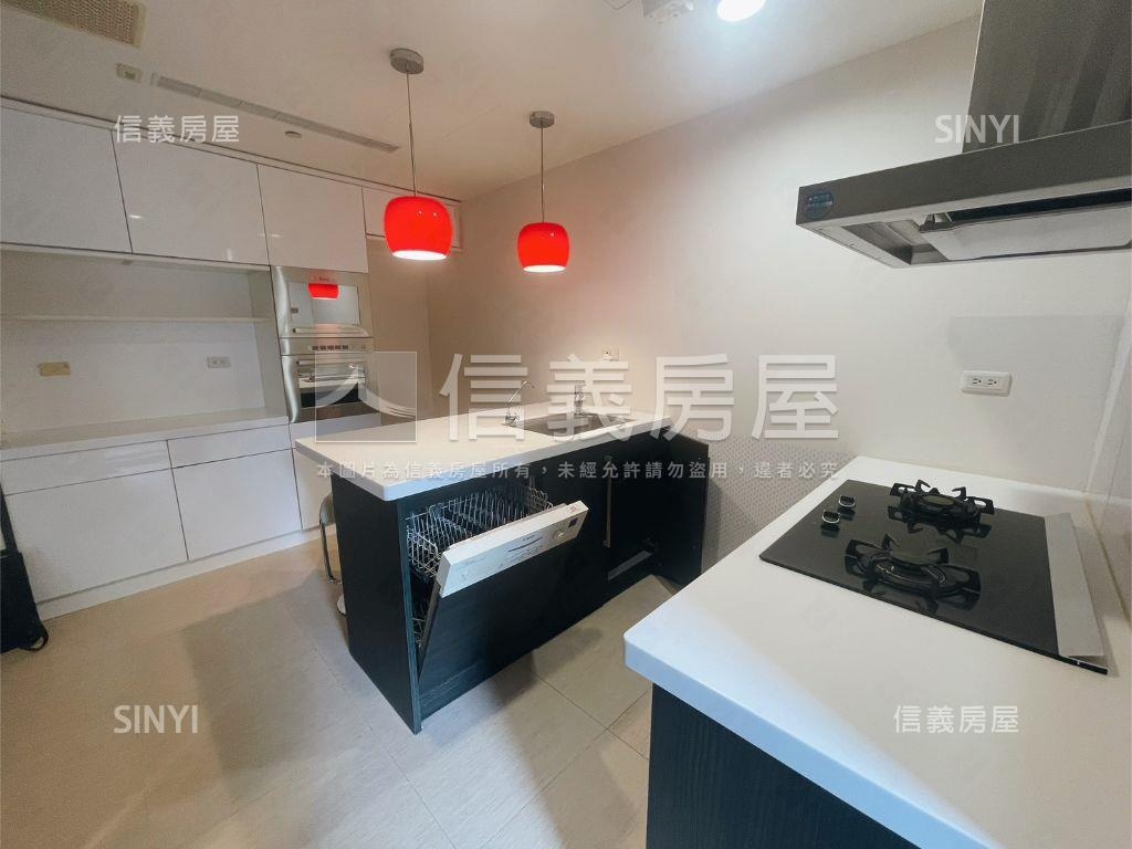鄉林夏都兩房兩衛房屋室內格局與周邊環境