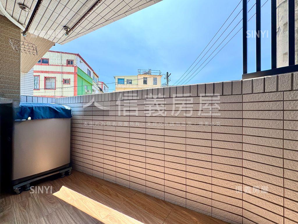 近高雄大學兩房雙衛雙露台房屋室內格局與周邊環境