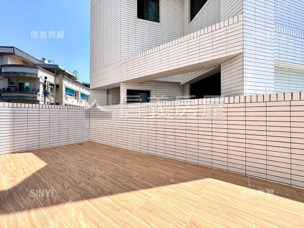 近高雄大學兩房雙衛雙露台房屋室內格局與周邊環境