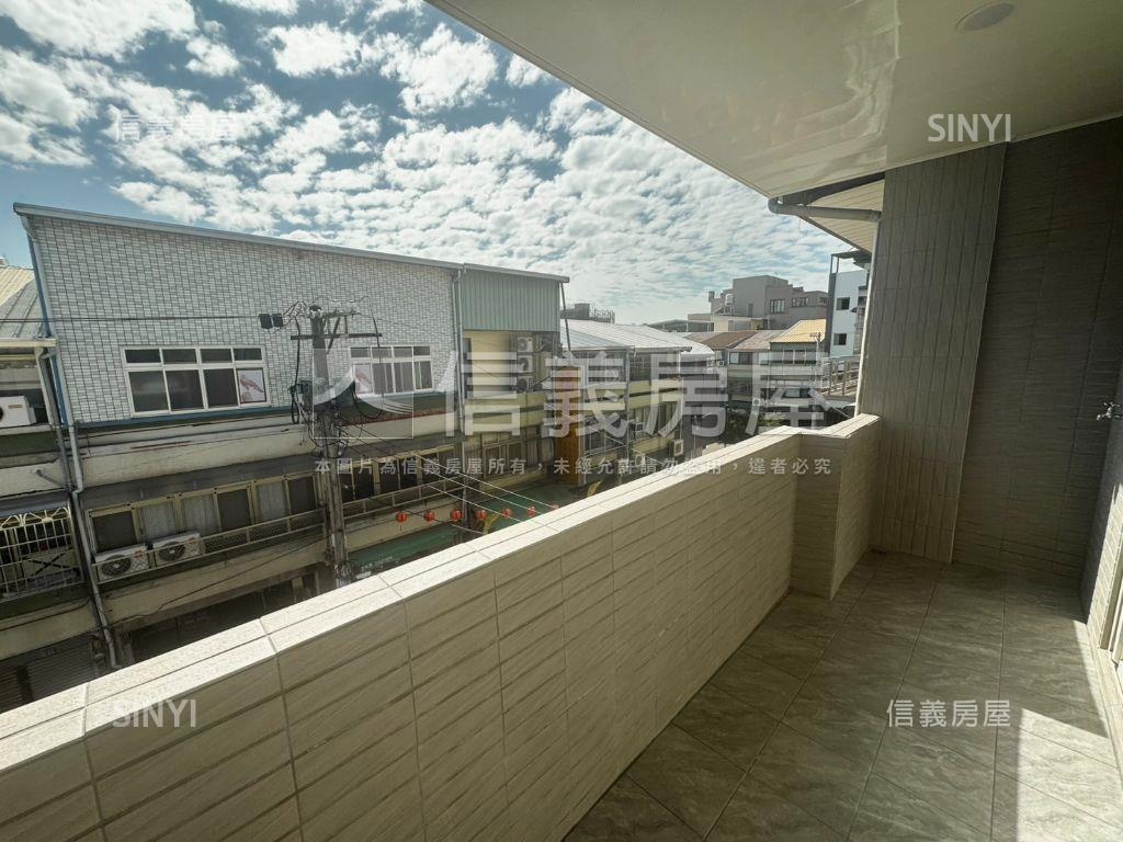 近１４期好停車停孝親透天房屋室內格局與周邊環境