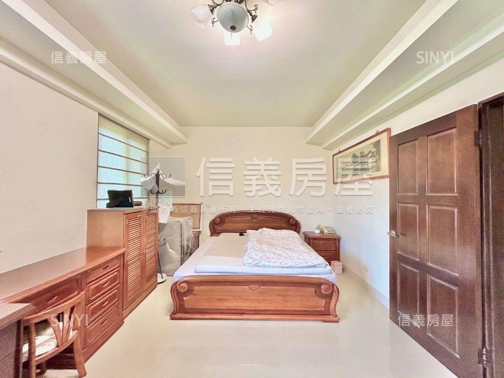 新埔社區豪華透天房屋室內格局與周邊環境