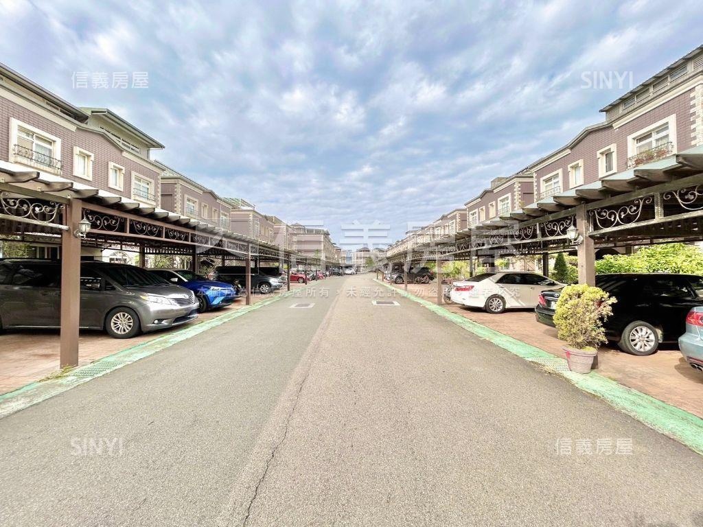 新埔社區豪華透天房屋室內格局與周邊環境