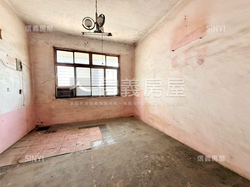 南區金華路一段透天房屋室內格局與周邊環境