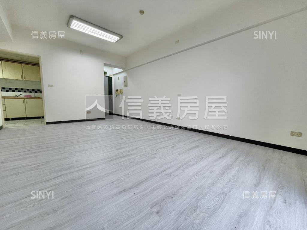 永和市中心稀有兩空間房屋室內格局與周邊環境