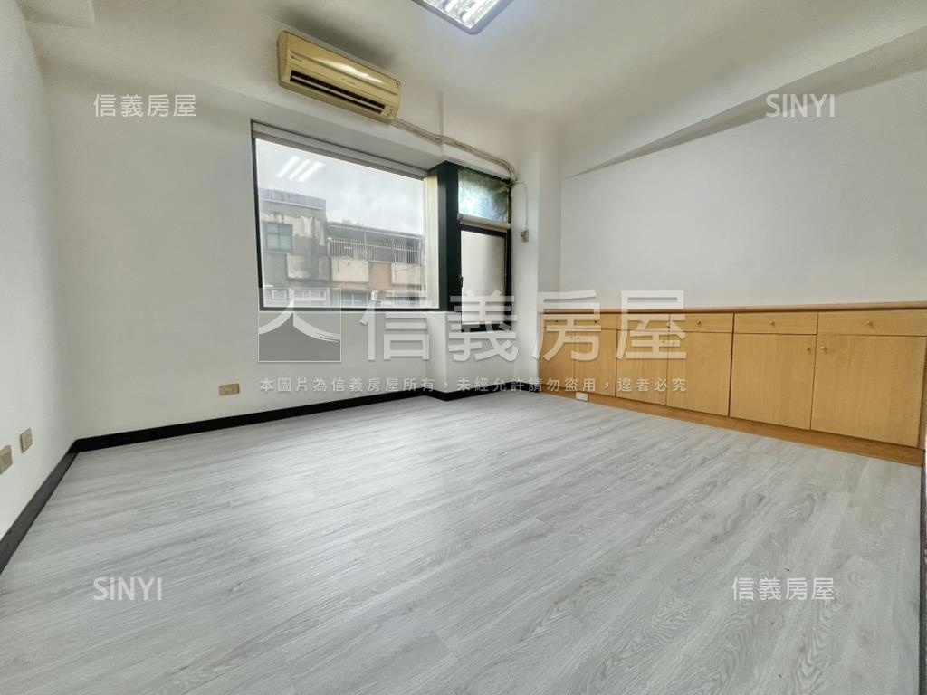 永和市中心稀有兩空間房屋室內格局與周邊環境