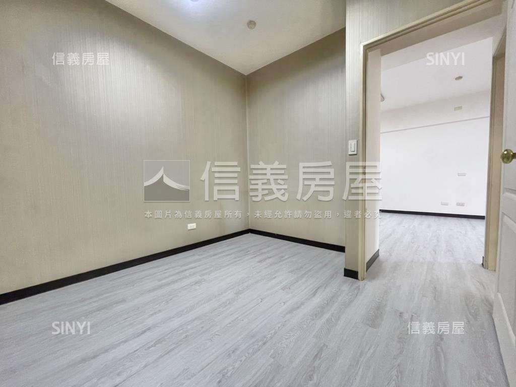 永和市中心稀有兩空間房屋室內格局與周邊環境