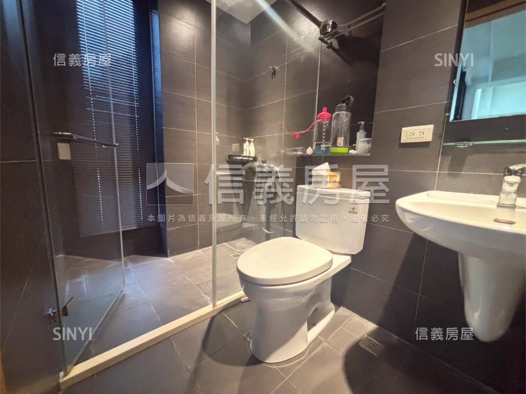 登臨意豪宅社區透天房屋室內格局與周邊環境