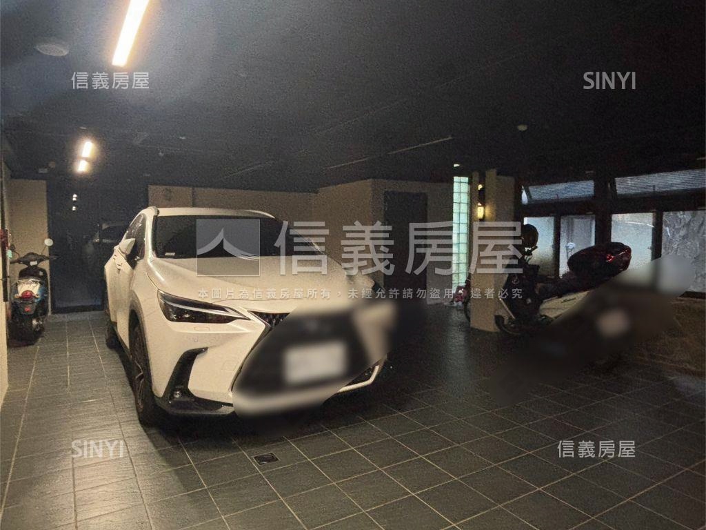 登臨意豪宅社區透天房屋室內格局與周邊環境