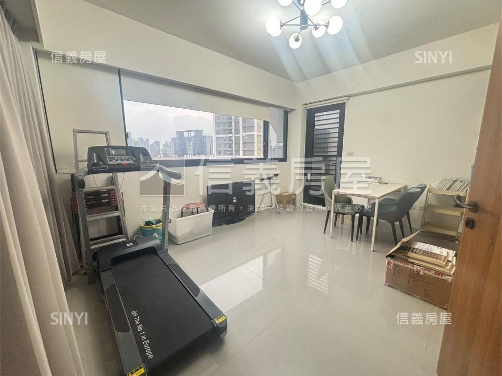 登臨意豪宅社區透天房屋室內格局與周邊環境