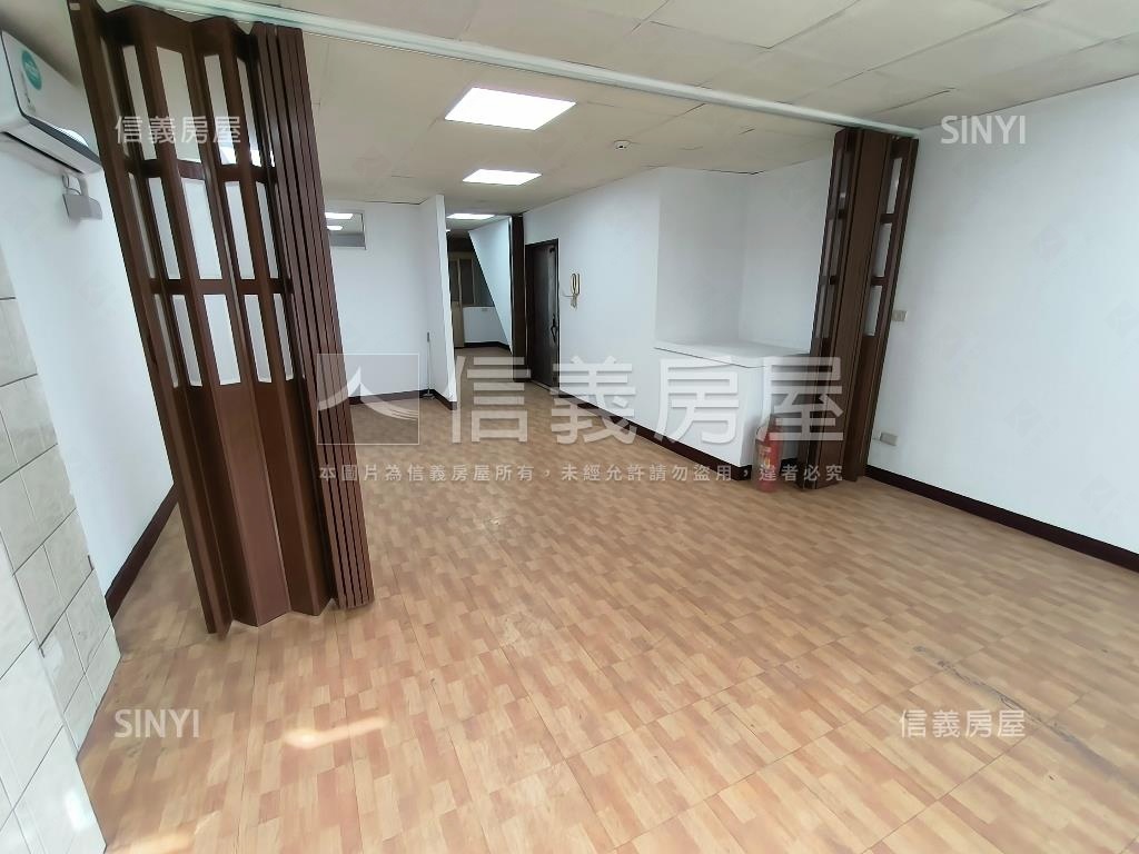 臨路古意老街二樓美寓房屋室內格局與周邊環境