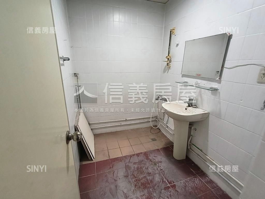 臨路古意老街二樓美寓房屋室內格局與周邊環境