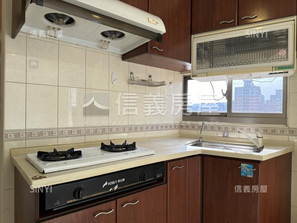 ※精選※微風景觀一房一廳房屋室內格局與周邊環境