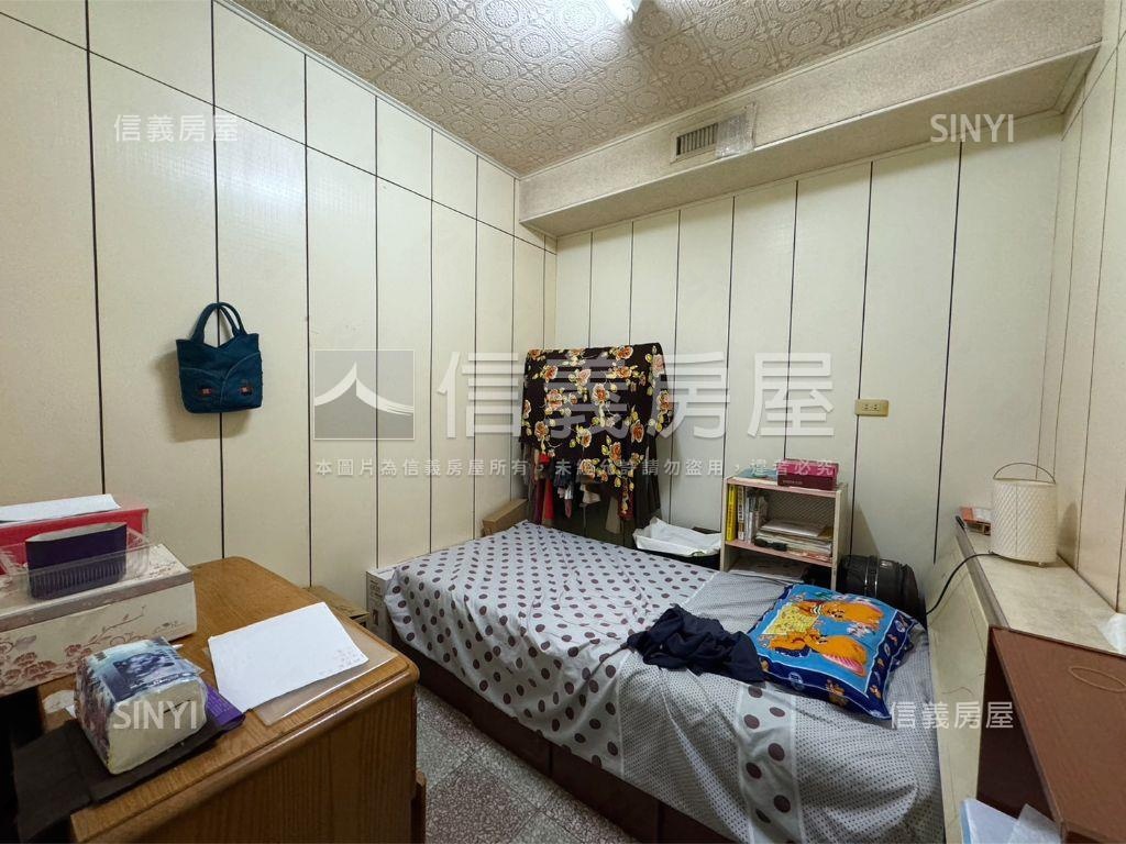 近Ａ２１陽光美透天房屋室內格局與周邊環境