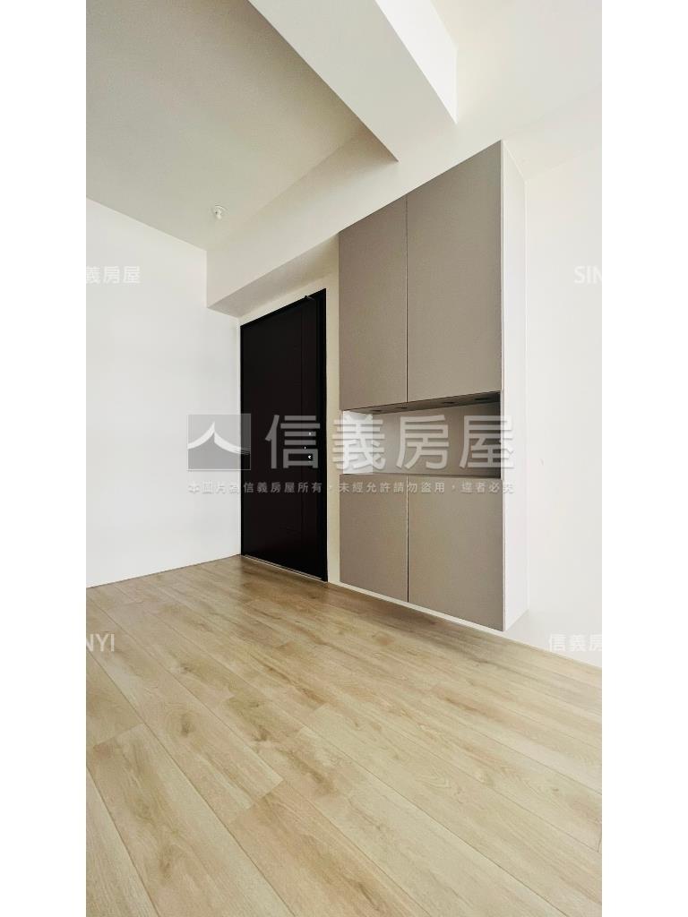 天匯優選裝潢美屋房屋室內格局與周邊環境