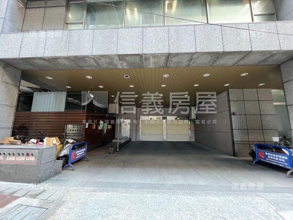 信義星池便利優質車位釋出房屋室內格局與周邊環境