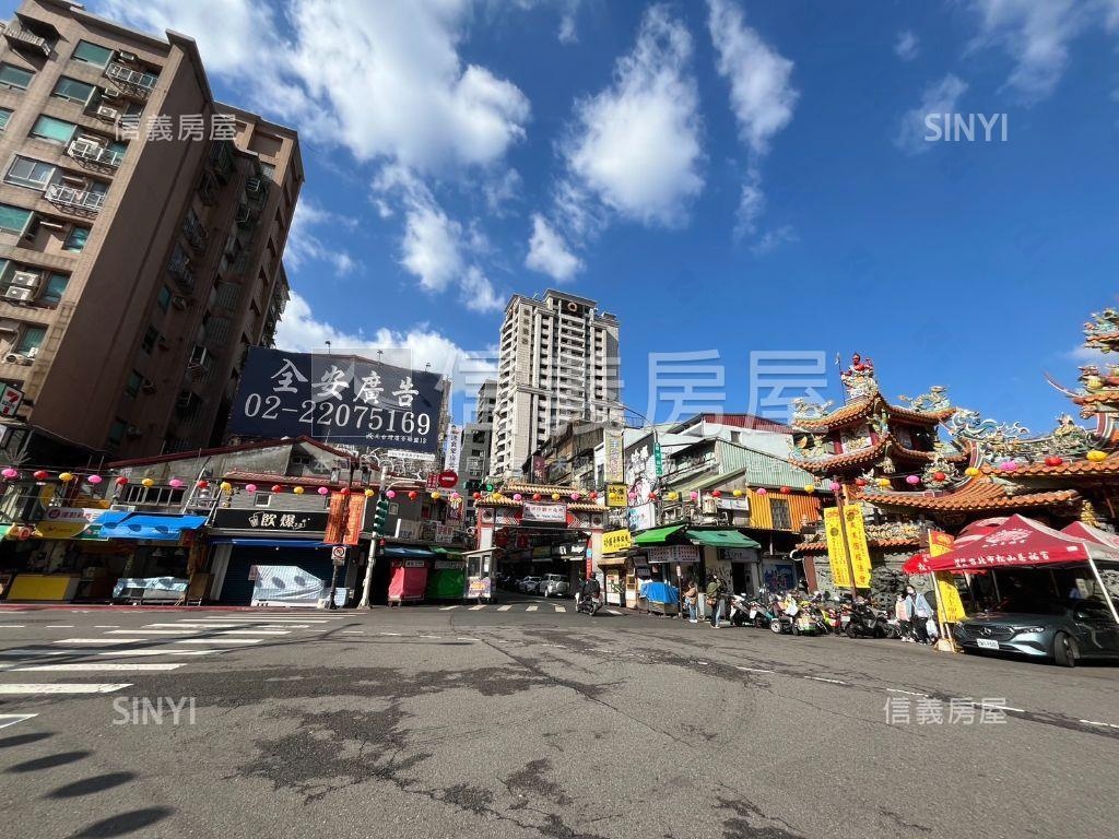 信義星池便利優質車位釋出房屋室內格局與周邊環境