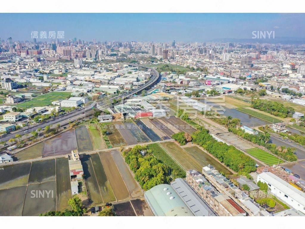 誠售正大里路臨路百坪農地房屋室內格局與周邊環境