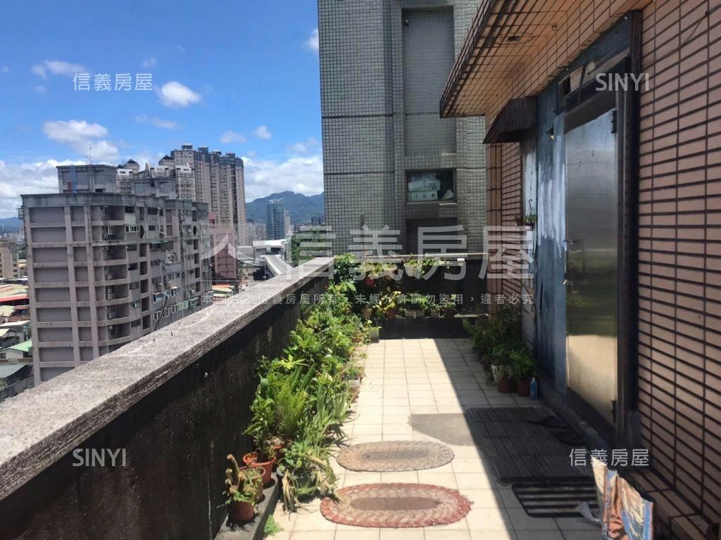 景秀大廈．帝王頂樓房屋室內格局與周邊環境