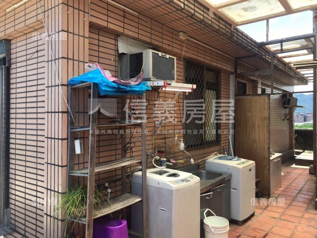 景秀大廈．帝王頂樓房屋室內格局與周邊環境