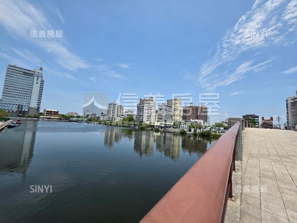 雲鼎挑高露臺景觀房房屋室內格局與周邊環境