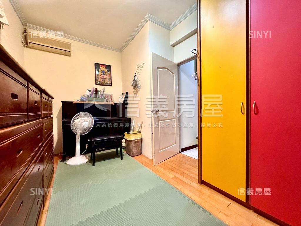 迎旭山莊邊間庭院溫馨透天房屋室內格局與周邊環境