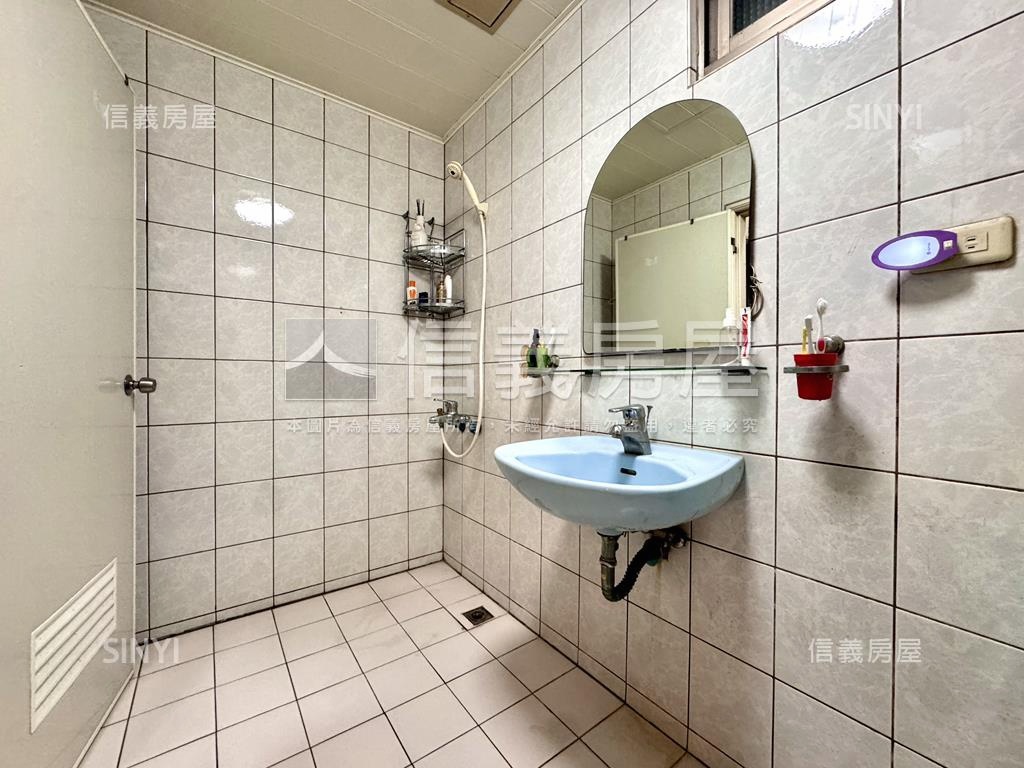 迎旭山莊邊間庭院溫馨透天房屋室內格局與周邊環境