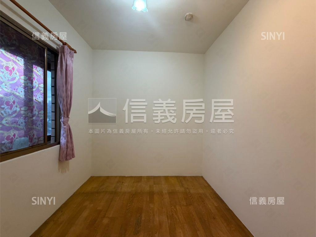 亞東捷運公園旁邊間兩房房屋室內格局與周邊環境