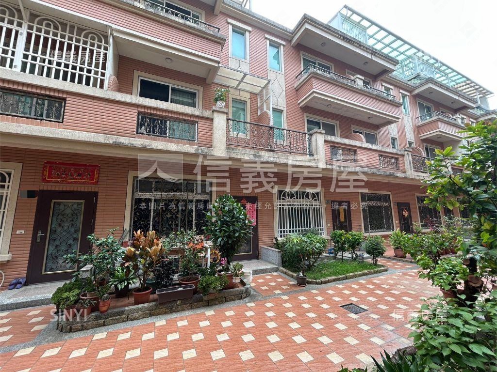 近好市多面寬別墅房屋室內格局與周邊環境