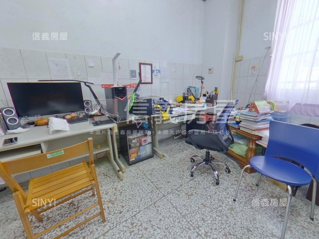 地約７４坪透天房屋室內格局與周邊環境