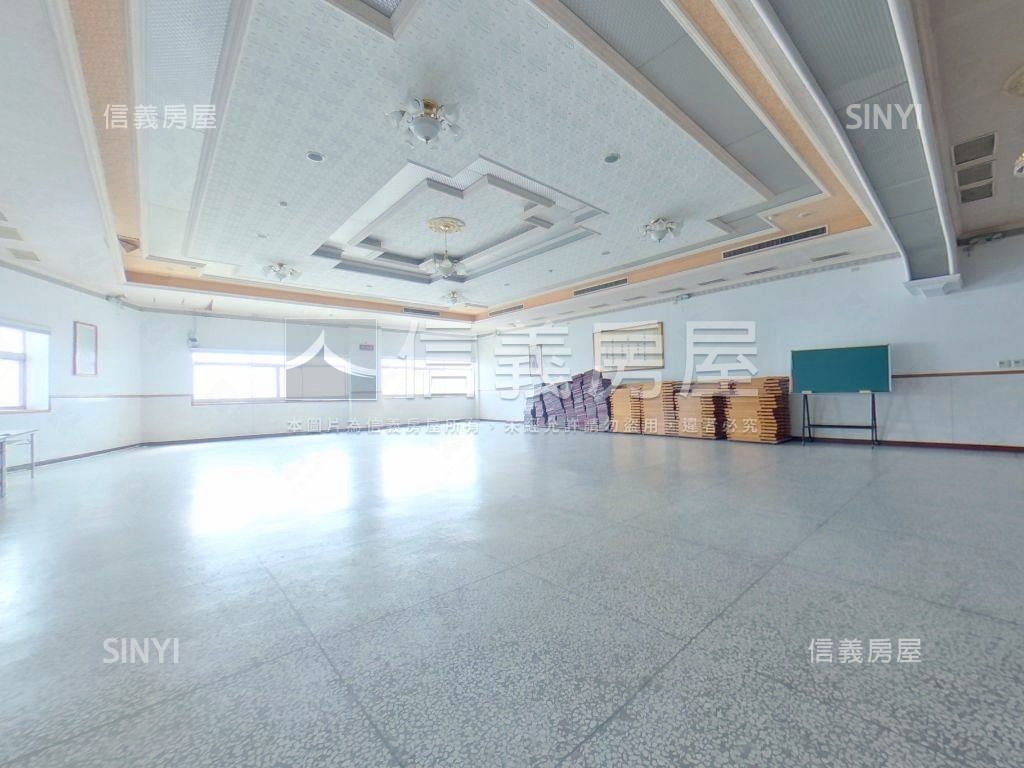 地約７４坪透天房屋室內格局與周邊環境