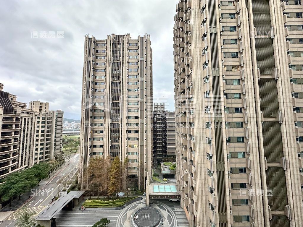 長虹菁英高樓三房房屋室內格局與周邊環境