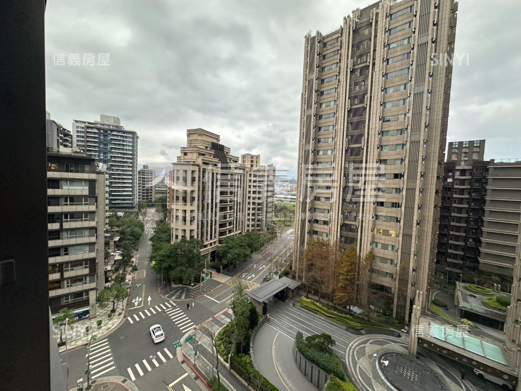 長虹菁英高樓三房房屋室內格局與周邊環境