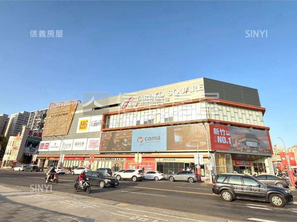 森林首席Ｆ１２雙車位房屋室內格局與周邊環境